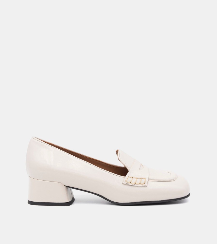 Moccasins MARTINA | Verlux Milk Loafers