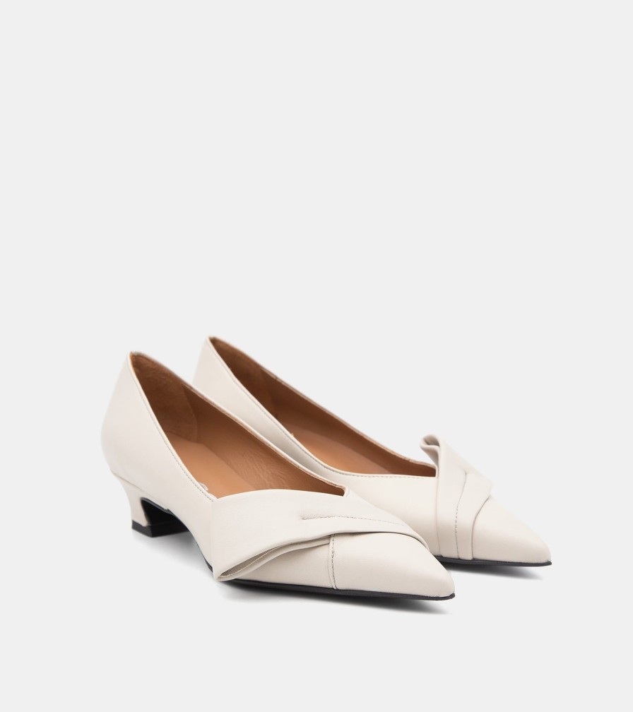 Pumps MARTINA | Milk Nappa Decollete