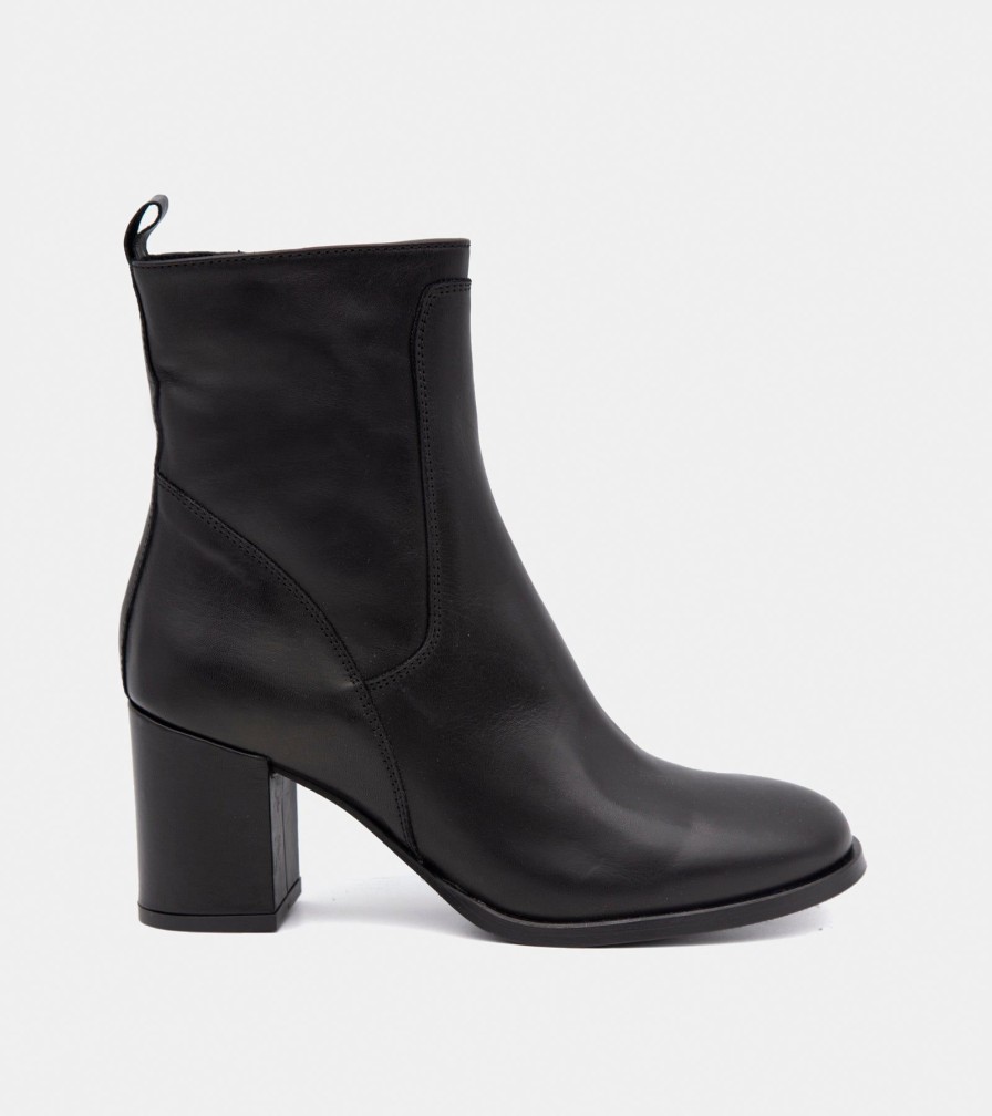 Ankle Boots LADYSHOES | Black Leather Ankle Boots